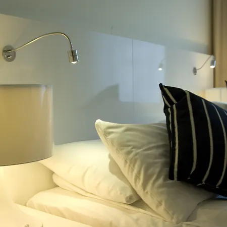 Hotel Thon Bristol, 4*
