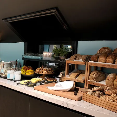 Hotel Thon Bristol, 4*