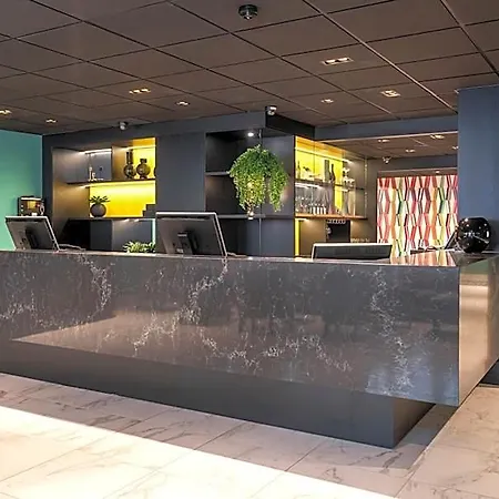 Szálloda Thon Bristol, 4*