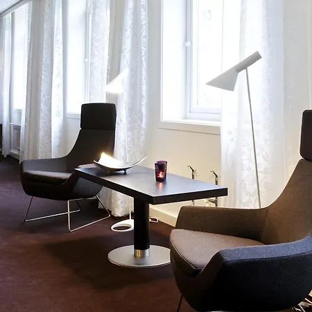 Thon Bristol, Hotell 4*