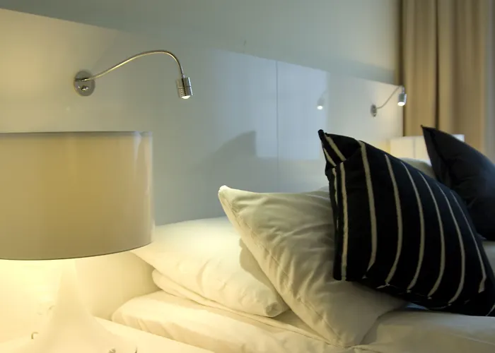 Hotel Thon Bristol, 4*